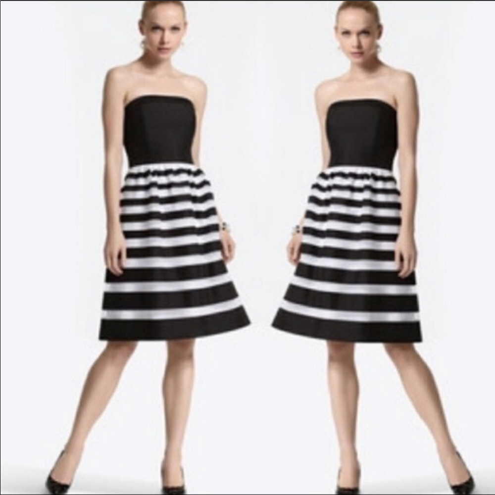 🎉 WHBM | Strapless Black White Striped Dress